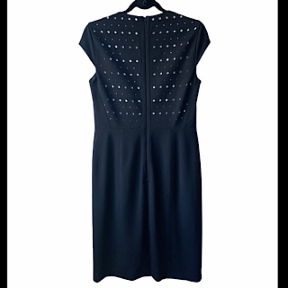 Worth New York Black & White Circle Cutout Cap Sleeve Sheath Dress Size 6